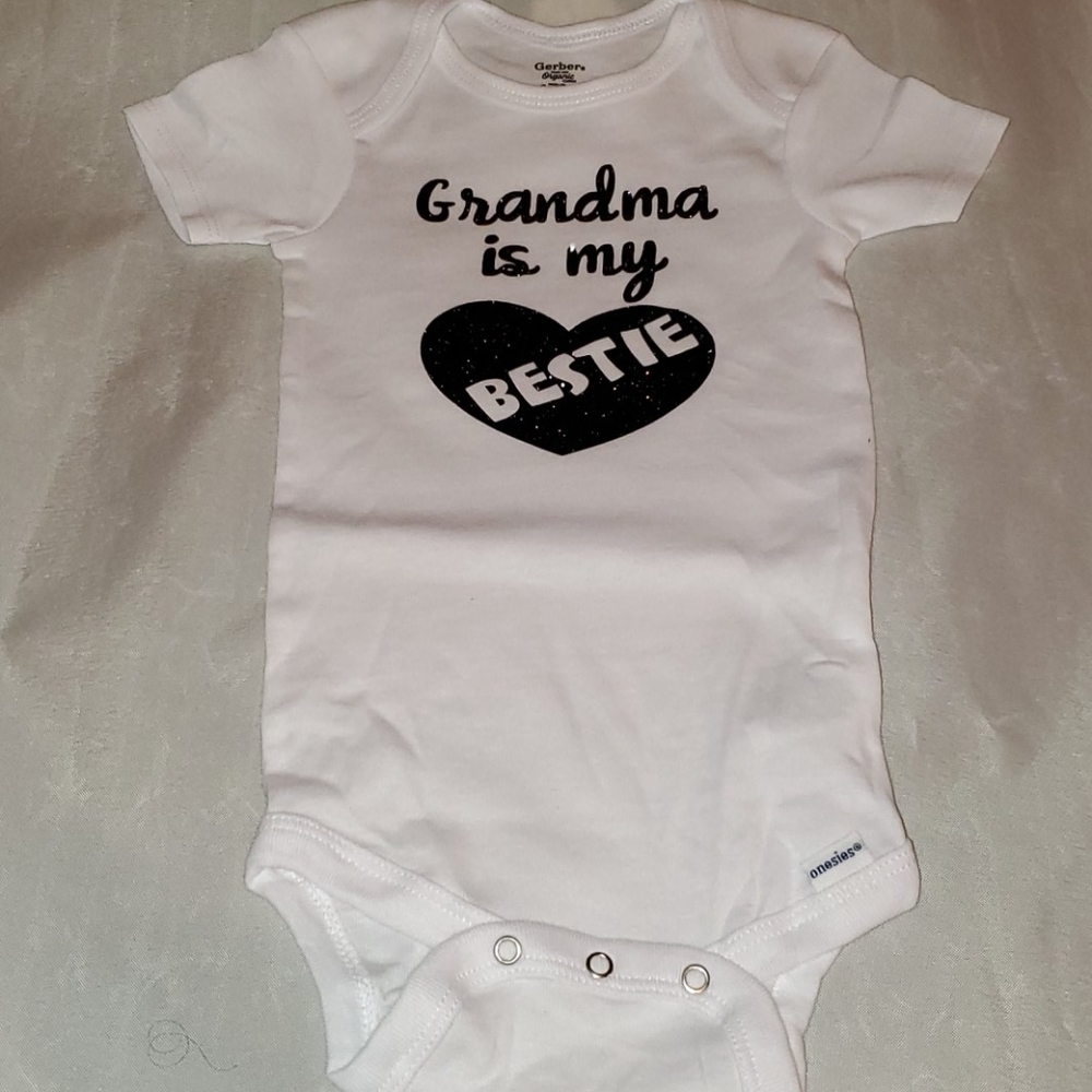 Custom onsie - Picture 5 of 5